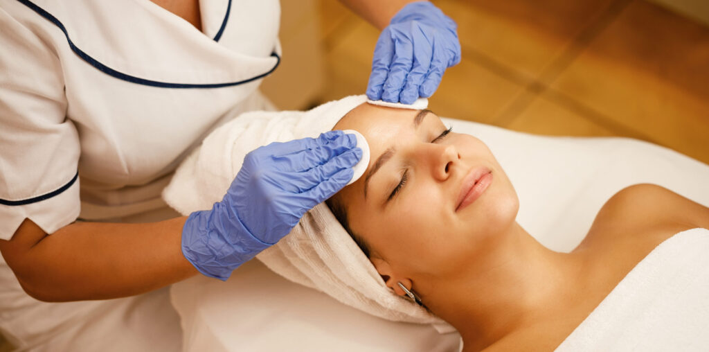 Tratamiento con dermapen + glow complex